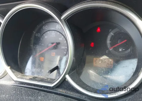 2011 Nissan Versa 1.8S z USA, uszkodzony, nr VIN 3N1BC1AP6BL391682